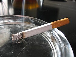 Masstillverkade cigaretter är idag det vanligaste sättet att röka.