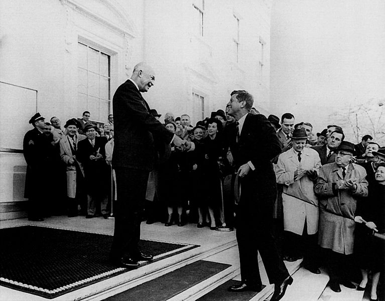 Fil:Eisenhower and Kennedy.jpg