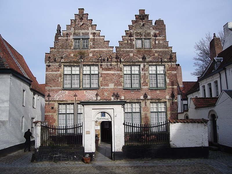 Fil:Begijnhofmuseum Kortrijk.jpg