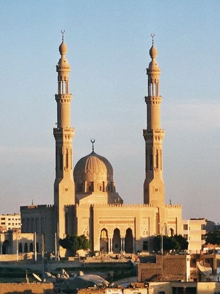 Fil:Egypt.Aswan.Mosque.01.jpg