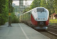 Trollhaettan train entering.jpg