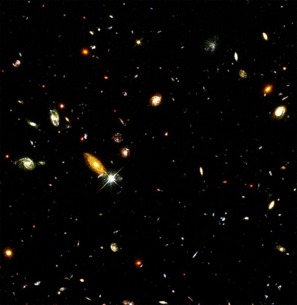 Fil:Hubble deep field.jpg