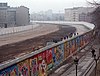 Berlinmuren börjar byggas denna dag 1961.