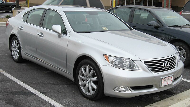 Fil:Lexus LS 460.jpg