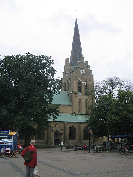 Fil:St Nicolai kyrka 1 Halmstad.JPG