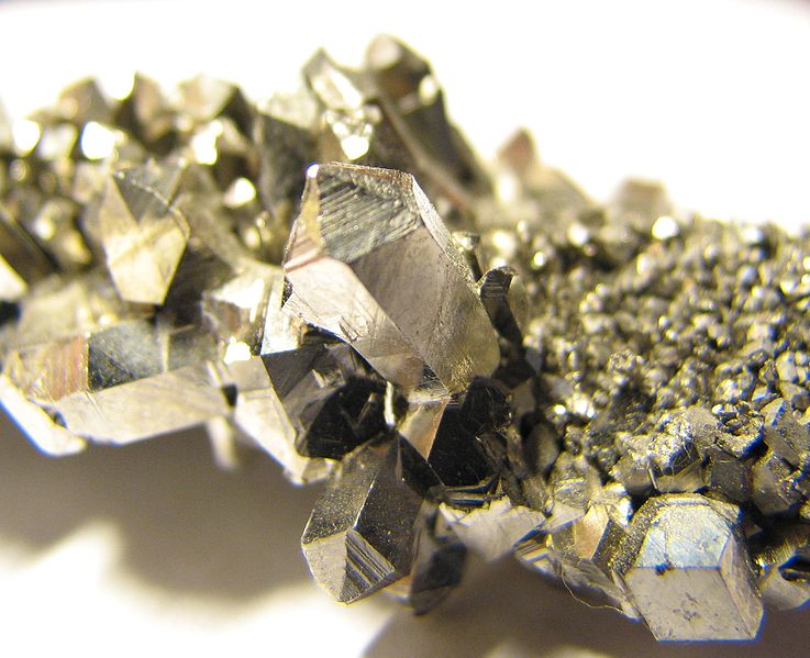 Fil:Niobium crystals 1.jpg