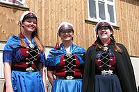 Faroese girls in costume.jpg