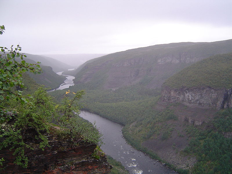 Fil:Altaelva canyon.JPG