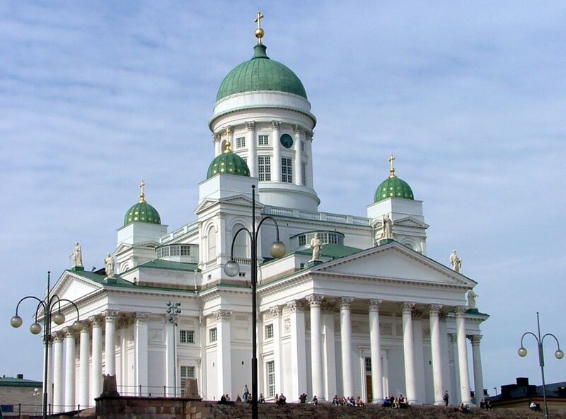 Fil:Helsinki Cathedral in July 2004.jpg
