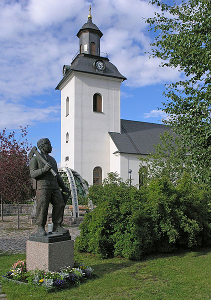 Fil:Kirche Sveg.JPG