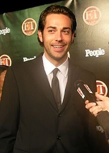 Zachary Levi.jpg