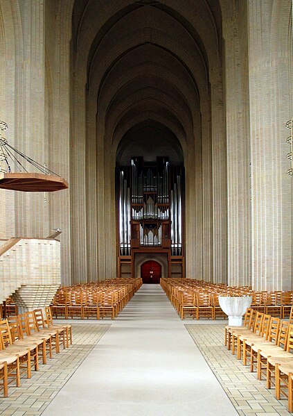 Fil:Grundtvigskirken-orgel-2005.jpg