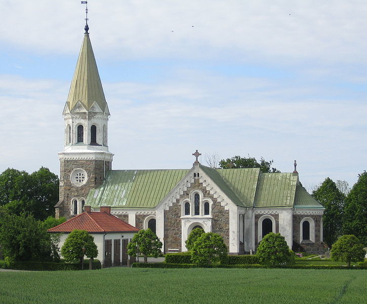 Fil:Vallösa kyrka.jpg