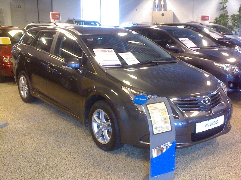 Fil:Avensis 3.JPG