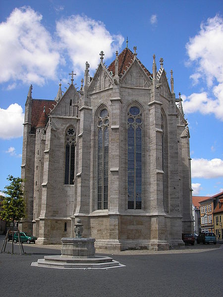 Fil:Blasiikirche Mühlhausen hinten.JPG