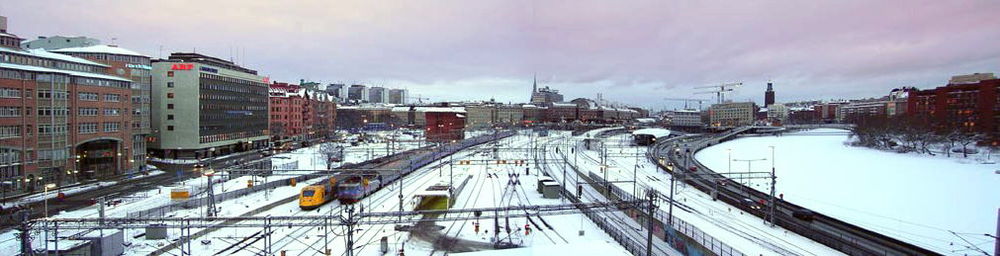Panoramabild över norra delen av bangården vid Stockholms central