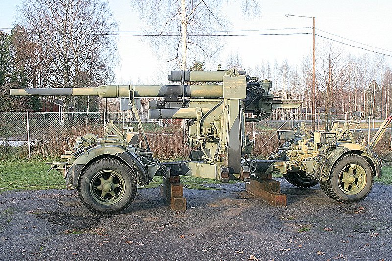 Fil:8,8-cm-Flugabwehrkanone 37.8.8 cm anti-aircraft cannon 37.JPG