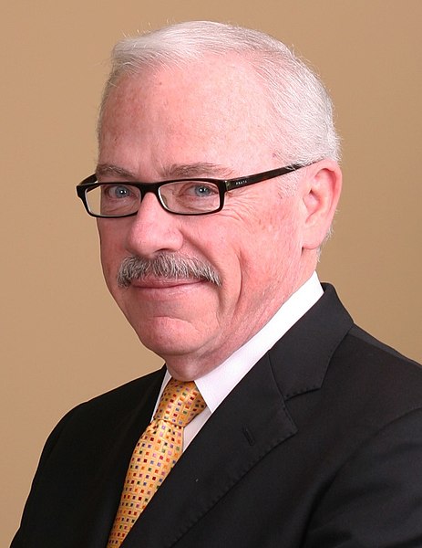 Fil:Bob Barr-2008 cropped.jpg