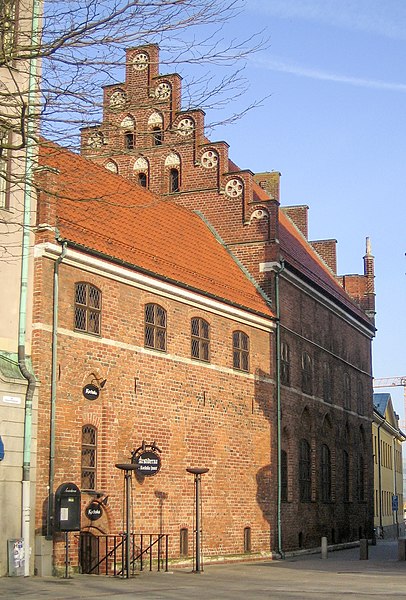 Fil:Kockska huset 1, Malmö.jpg