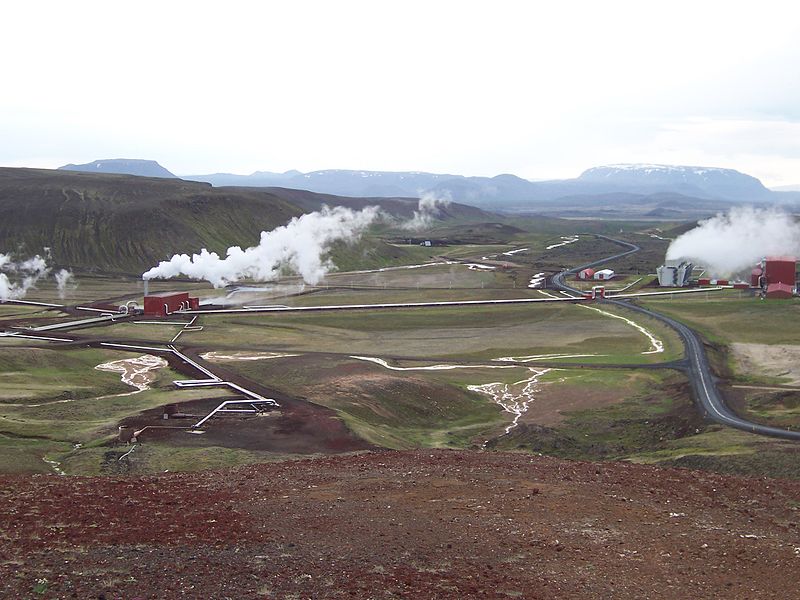 Fil:Krafla Geothermal Station.jpg