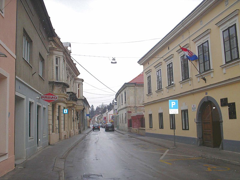 Fil:Krapina centar.jpg