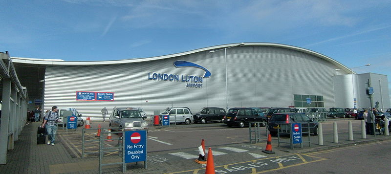 Fil:Luton airport.jpg