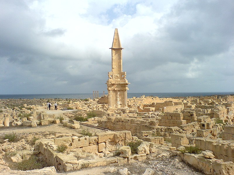 Fil:Mausoleum of Bes (Sabratha, Az Zawiyah, Libya).jpg