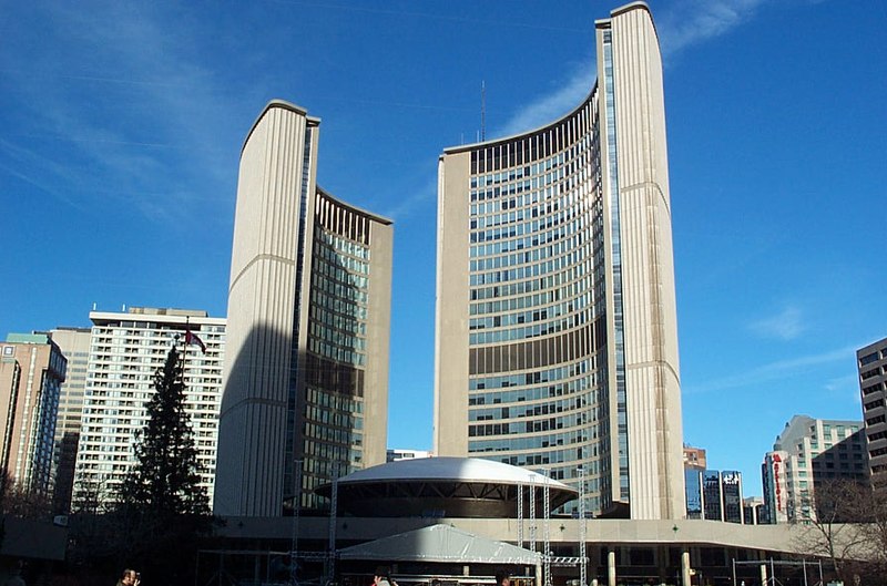 Fil:Toronto-cityhall.jpg