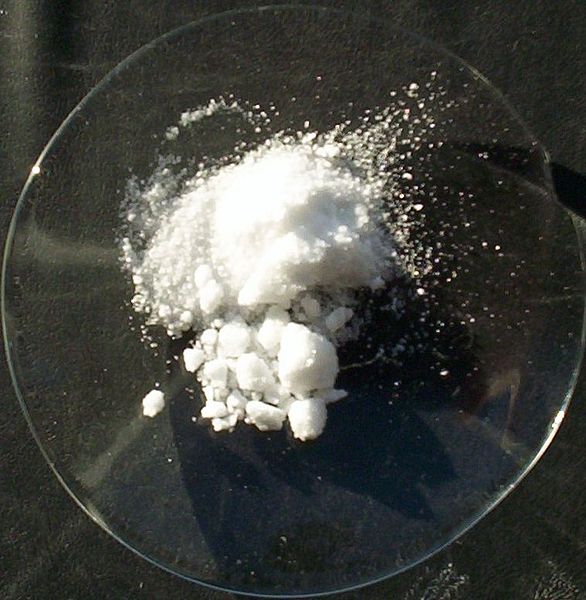 Fil:Ammonium chloride.jpg