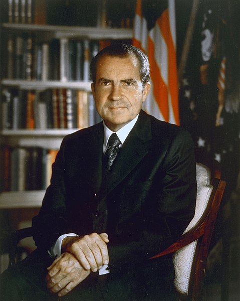 Fil:Nixon 30-0316a.jpg