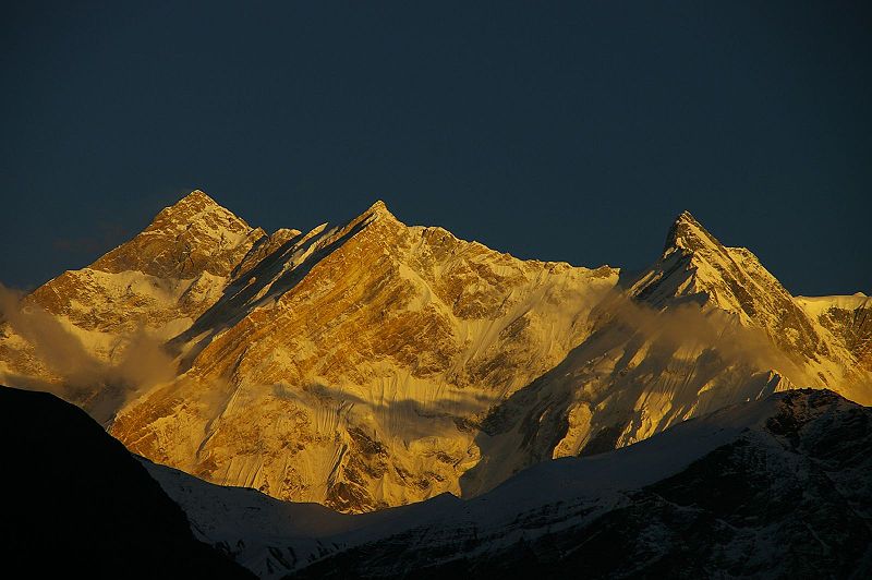 Fil:Annapurna from west.jpg