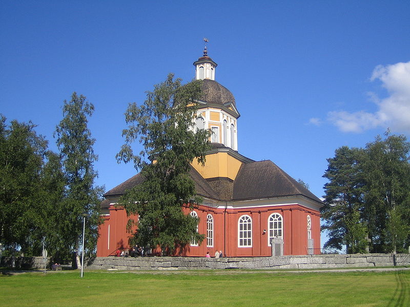 Fil:Larsmo church.jpg