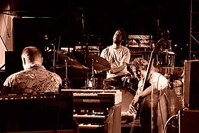 Medeski Martin & Wood på 2006 års Jazzfest i Sioux Falls, South Dakota, USA.