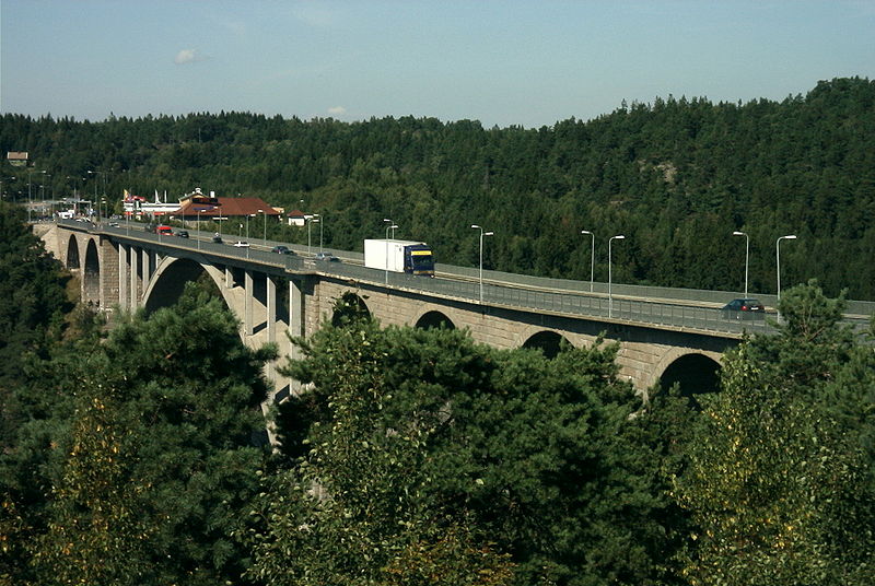 Fil:Old Svinesund Bridge.jpg