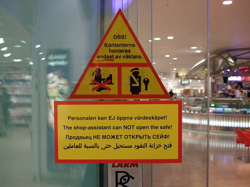 Fil:Quadrilingual store sign - 2008-01-31 (gabbe).jpg