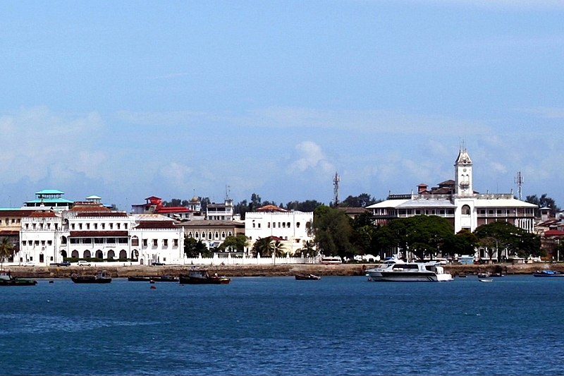 Fil:Zanzibar sultan palace.jpg