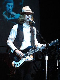 Beck under en konsert den 29 september, 2006.
