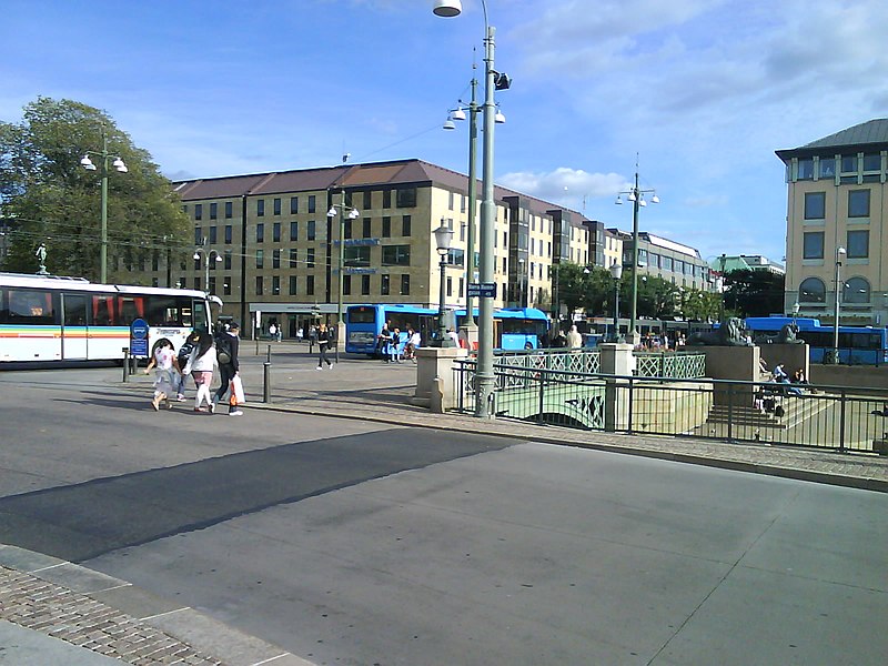 Fil:Brunnsparken-DSC00004.JPG