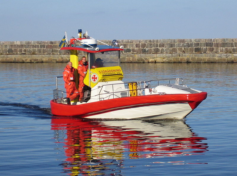 Fil:Sjöräddningsbåt, Kivik.jpg