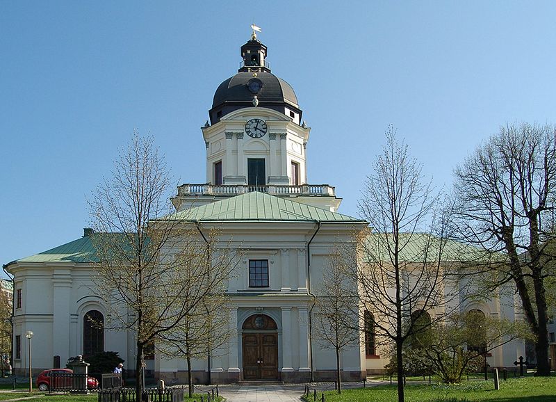 Fil:Adolf Fredriks kyrka från Kammakargatan Stockholm 20060509.jpg