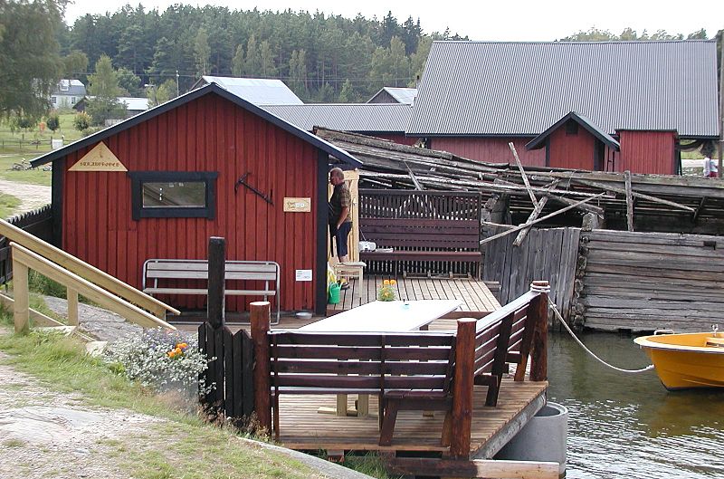 Fil:Högsåra-bodar-2002.jpg