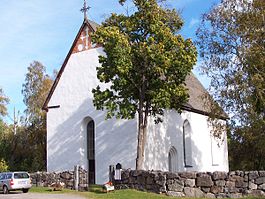 Enångers gamla kyrka.jpg