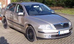 Skoda Octavia vr silver 2006.jpg