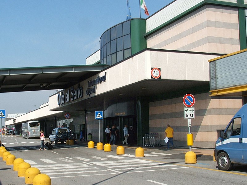 Aeroporto Orio al Serio.jpg