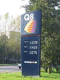 Q8 logo Delft.jpg