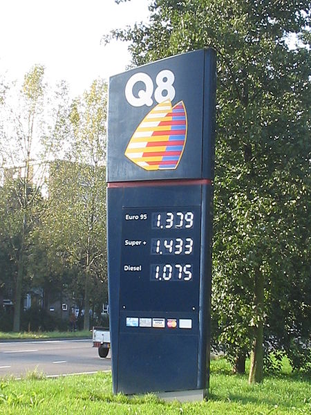 Fil:Q8 logo Delft.jpg