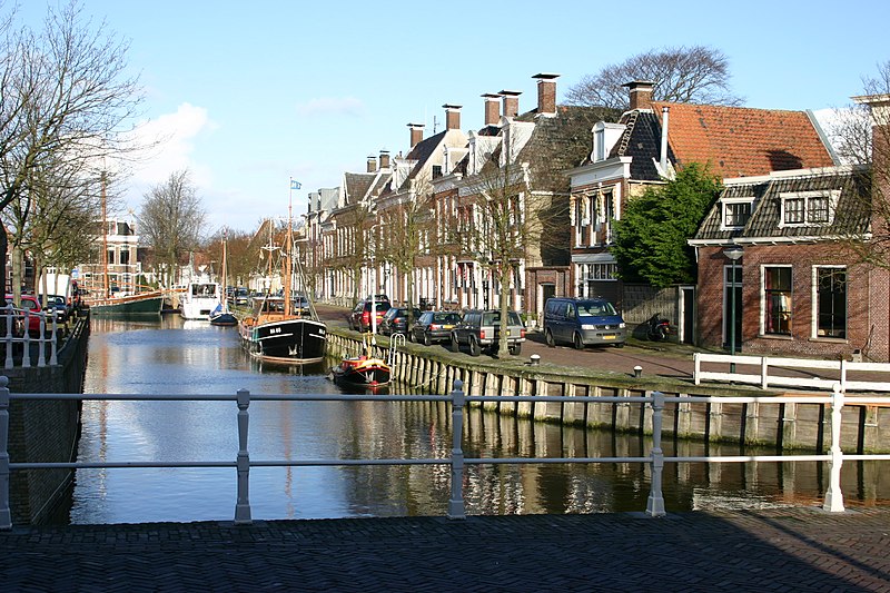 Fil:Canal houses.jpg