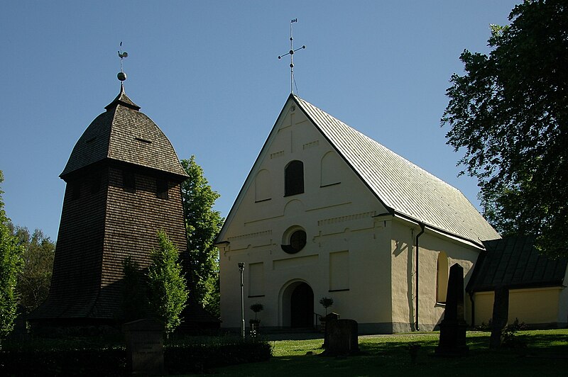 Fil:Badelunda kyrka, Västerås1000.jpg
