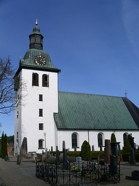 Fil:Kisa kyrka.JPG