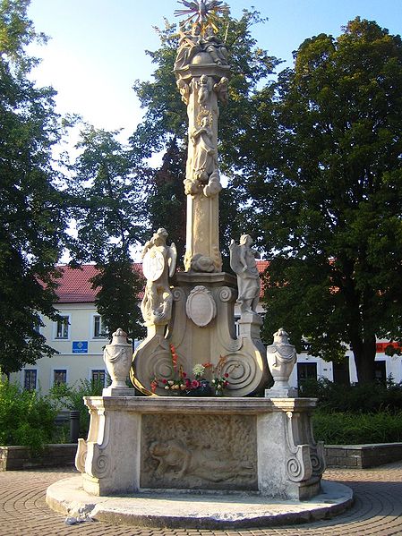 Fil:Prievidza Trinity Monument.jpg